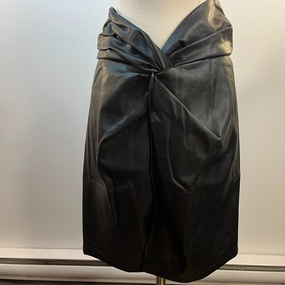 KENDALL + KYLIE Women's Black Vegan Leather Side Twist Knot Skirt - Size Small - Picture 3 of 6